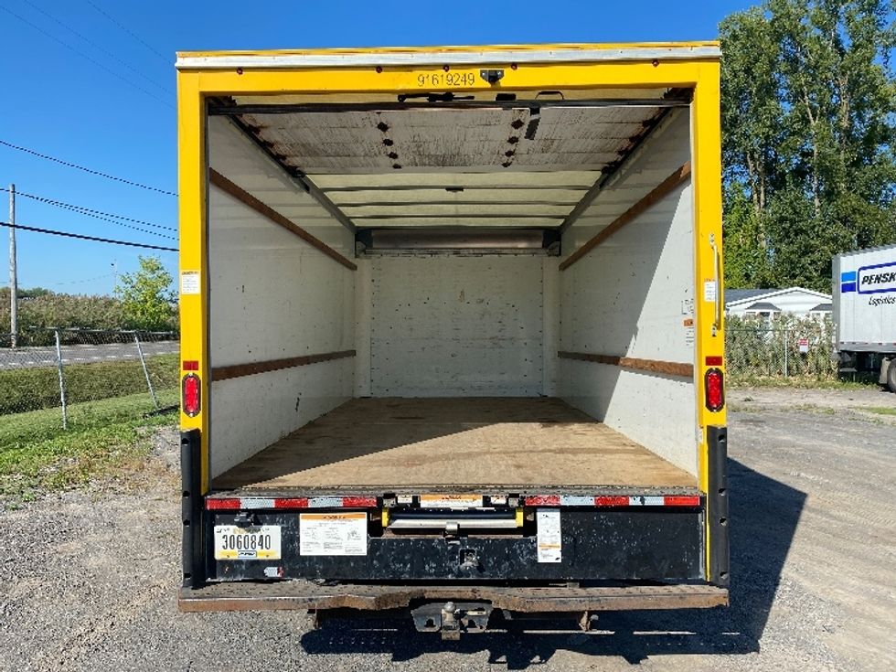 Light Duty Box Truck-Light and Medium Duty Trucks-GMC-2021-Savana G33903-Albany-NY-80,114\n\t\tmiles-$ 26,750 - Image 8