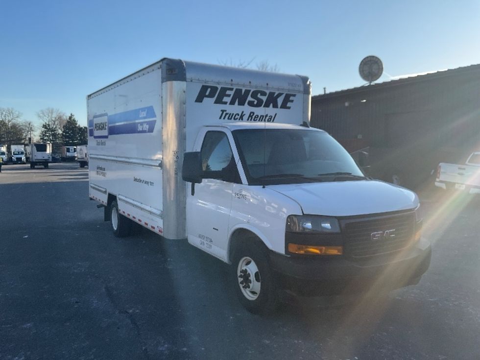 Light Duty Box Truck-Light and Medium Duty Trucks-GMC-2021-Savana G33903-Albany-NY-85,847\n\t\tmiles-$ 29,750 - Image 1