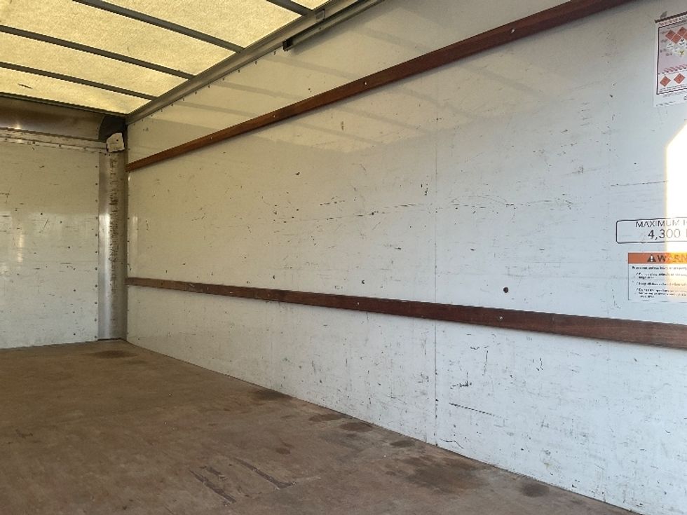 Light Duty Box Truck-Light and Medium Duty Trucks-GMC-2021-Savana G33903-Albany-NY-85,847\n\t\tmiles-$ 29,750 - Image 12