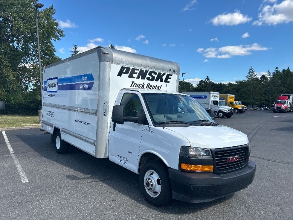 Light Duty Box Truck-Light and Medium Duty Trucks-GMC-2021-Savana G33903-Albany-NY-88,191\n\t\tmiles-$ 29,000 - Image 1