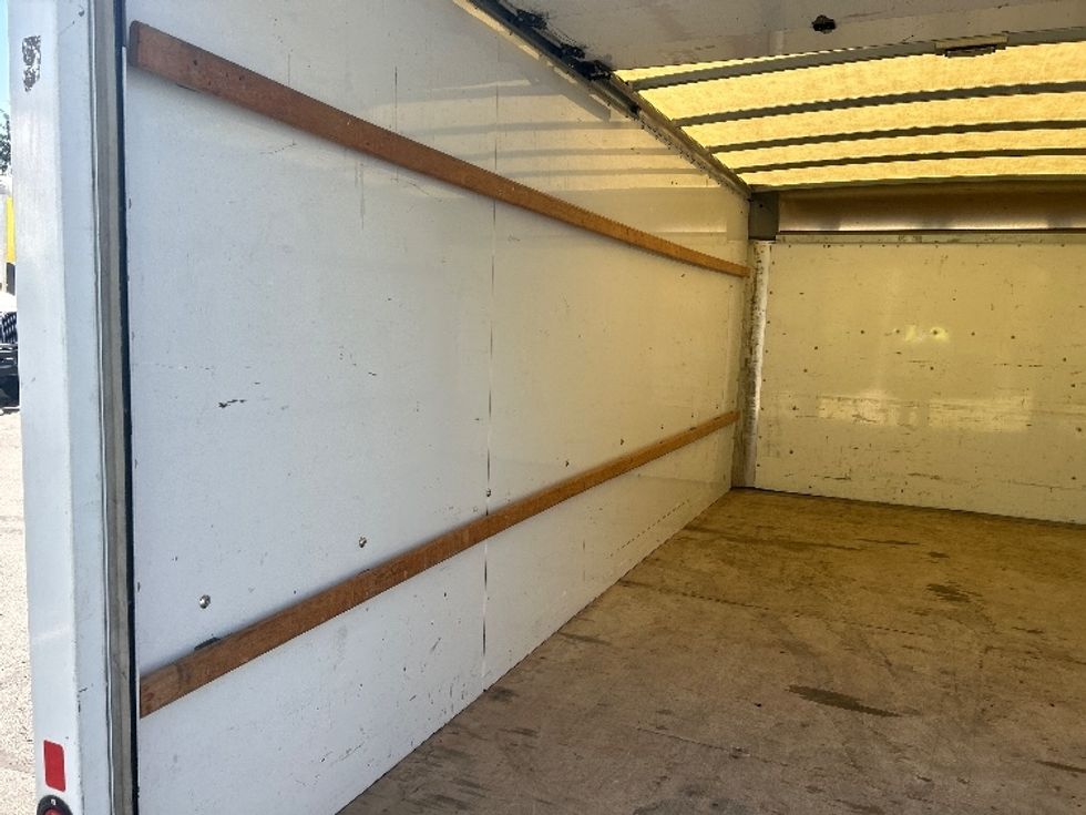 Light Duty Box Truck-Light and Medium Duty Trucks-GMC-2021-Savana G33903-Albany-NY-88,191\n\t\tmiles-$ 29,000 - Image 10