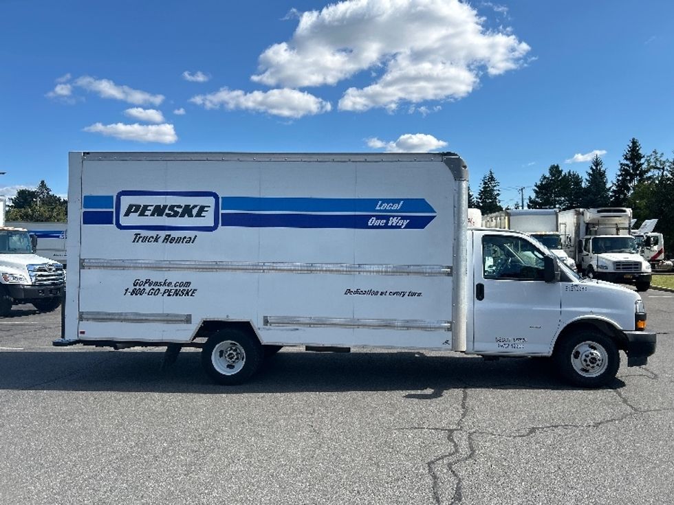 Light Duty Box Truck-Light and Medium Duty Trucks-GMC-2021-Savana G33903-Albany-NY-88,191\n\t\tmiles-$ 29,000 - Image 13
