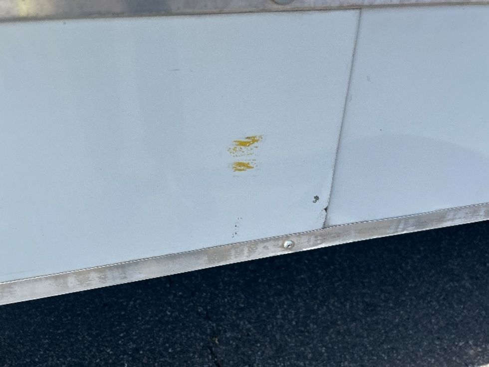 Light Duty Box Truck-Light and Medium Duty Trucks-GMC-2021-Savana G33903-Albany-NY-88,191\n\t\tmiles-$ 29,000 - Image 23