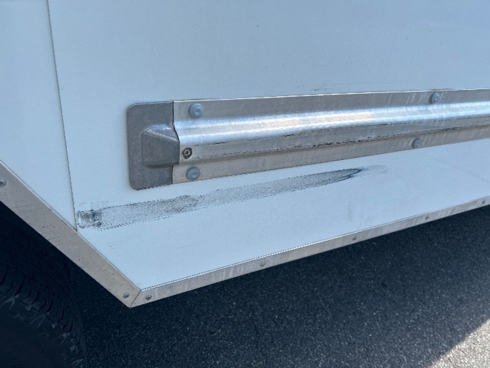 Light Duty Box Truck-Light and Medium Duty Trucks-GMC-2021-Savana G33903-Albany-NY-88,191\n\t\tmiles-$ 29,000 - Image 25