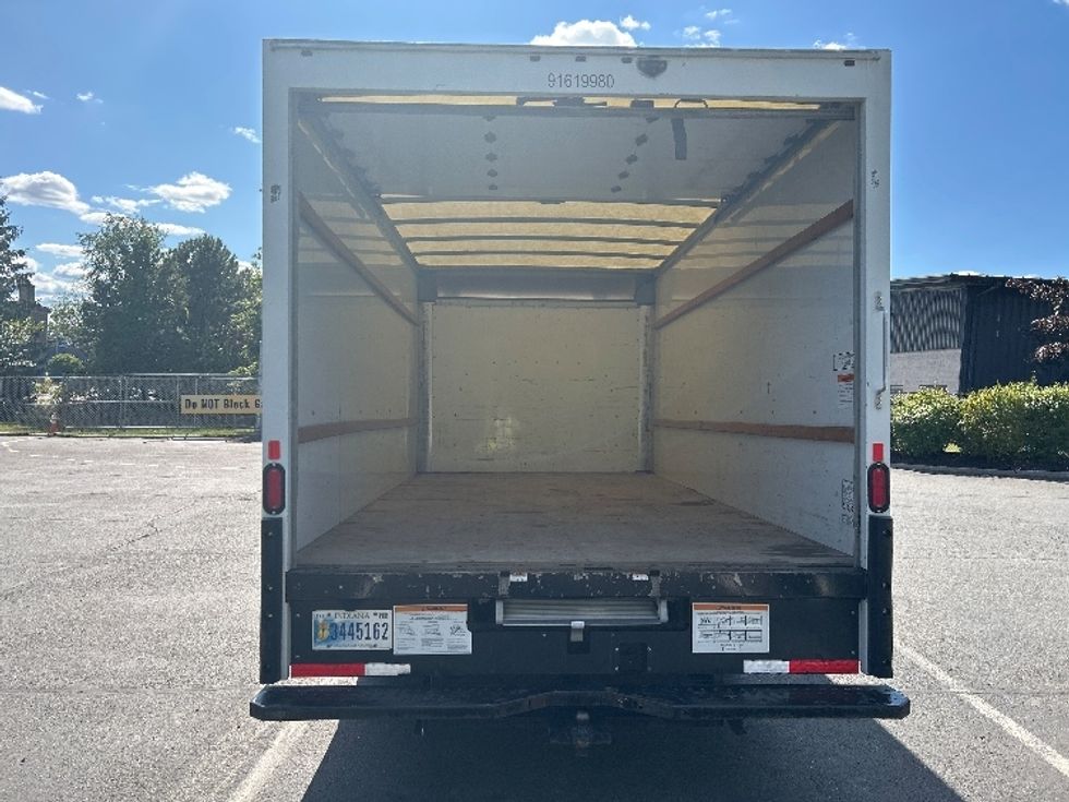 Light Duty Box Truck-Light and Medium Duty Trucks-GMC-2021-Savana G33903-Albany-NY-88,191\n\t\tmiles-$ 29,000 - Image 7