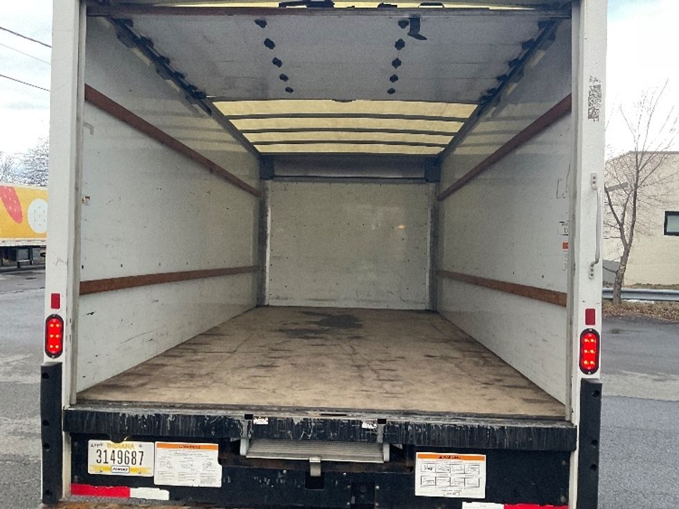 Light Duty Box Truck-Light and Medium Duty Trucks-GMC-2021-Savana G33903-Albany-NY-93,120\n\t\tmiles-$ 28,500 - Image 8