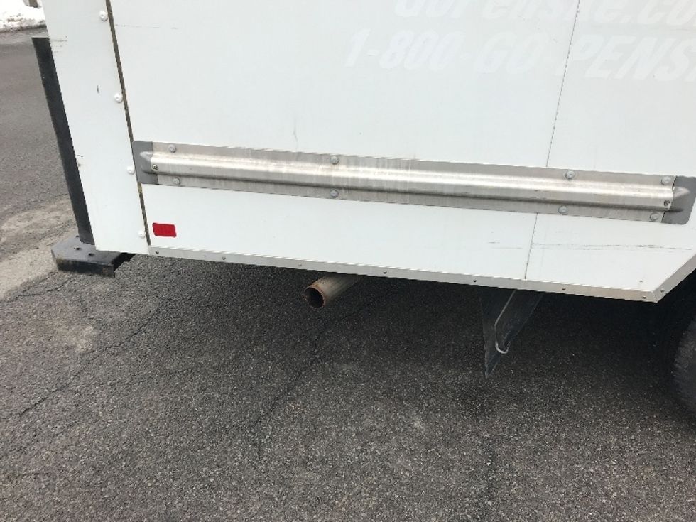 Light Duty Box Truck-Light and Medium Duty Trucks-GMC-2021-Savana G33903-Albany-NY-94,430\n\t\tmiles-$ 28,250 - Image 28