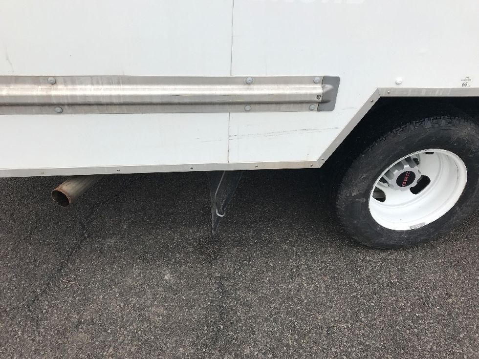Light Duty Box Truck-Light and Medium Duty Trucks-GMC-2021-Savana G33903-Albany-NY-94,430\n\t\tmiles-$ 28,250 - Image 29