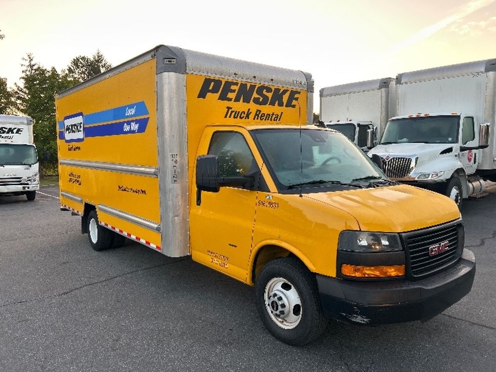 Light Duty Box Truck-Light and Medium Duty Trucks-GMC-2021-Savana G33903-Albany-NY-96,436\n\t\tmiles-$ 25,000 - Image 1
