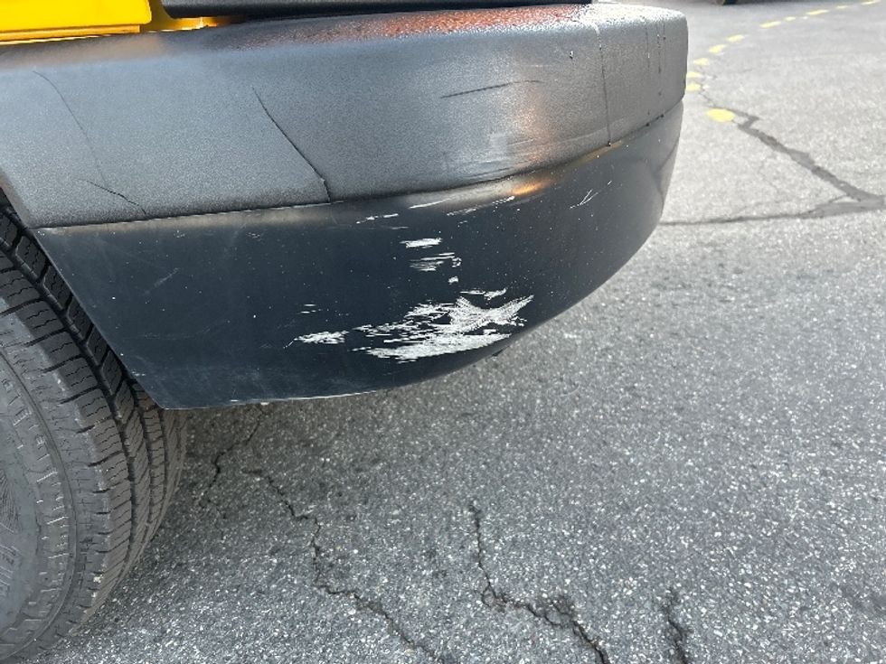 Light Duty Box Truck-Light and Medium Duty Trucks-GMC-2021-Savana G33903-Albany-NY-96,436\n\t\tmiles-$ 25,000 - Image 27