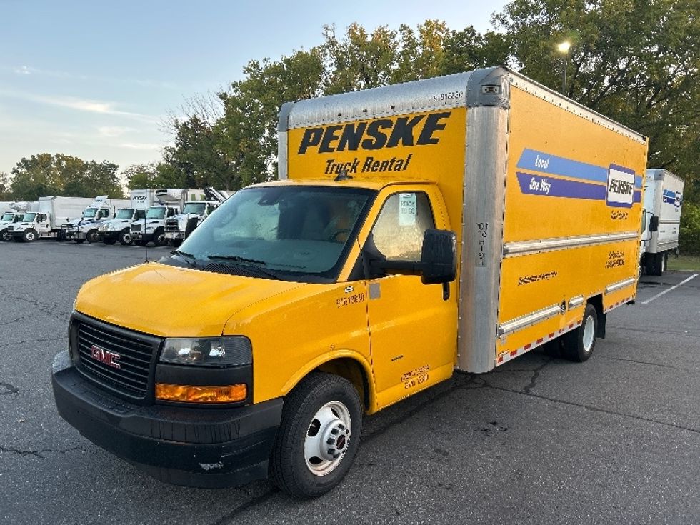Light Duty Box Truck-Light and Medium Duty Trucks-GMC-2021-Savana G33903-Albany-NY-96,436\n\t\tmiles-$ 25,000 - Image 3