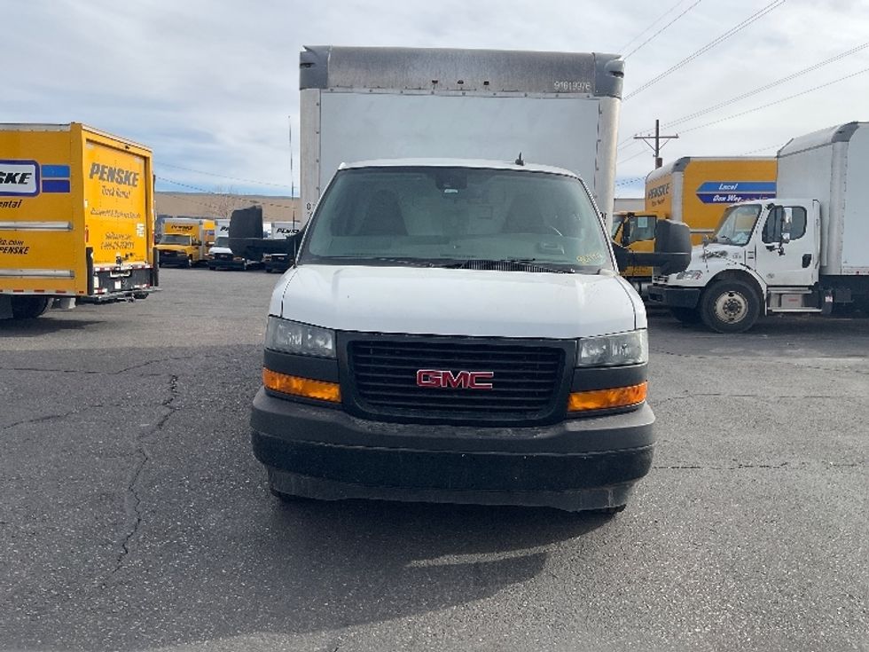 Light Duty Box Truck-Light and Medium Duty Trucks-GMC-2021-Savana G33903-Albuquerque-NM-97,075\n\t\tmiles-$ 31,750 - Image 2