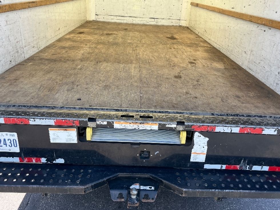 Light Duty Box Truck-Light and Medium Duty Trucks-GMC-2021-Savana G33903-Albuquerque-NM-98,023\n\t\tmiles-$ 27,250 - Image 10