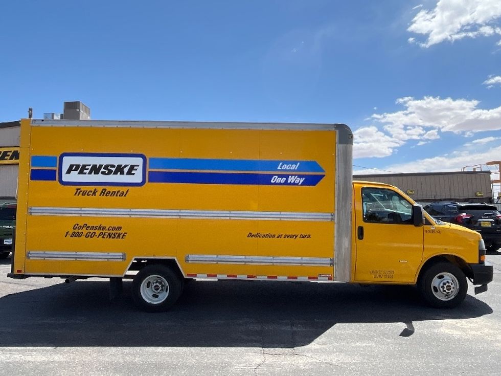 Light Duty Box Truck-Light and Medium Duty Trucks-GMC-2021-Savana G33903-Albuquerque-NM-98,023\n\t\tmiles-$ 27,250 - Image 15