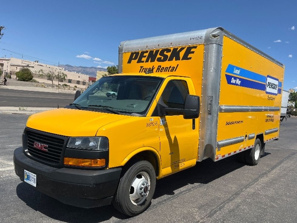 Light Duty Box Truck-Light and Medium Duty Trucks-GMC-2021-Savana G33903-Albuquerque-NM-98,023\n\t\tmiles-$ 27,250 - Image 3