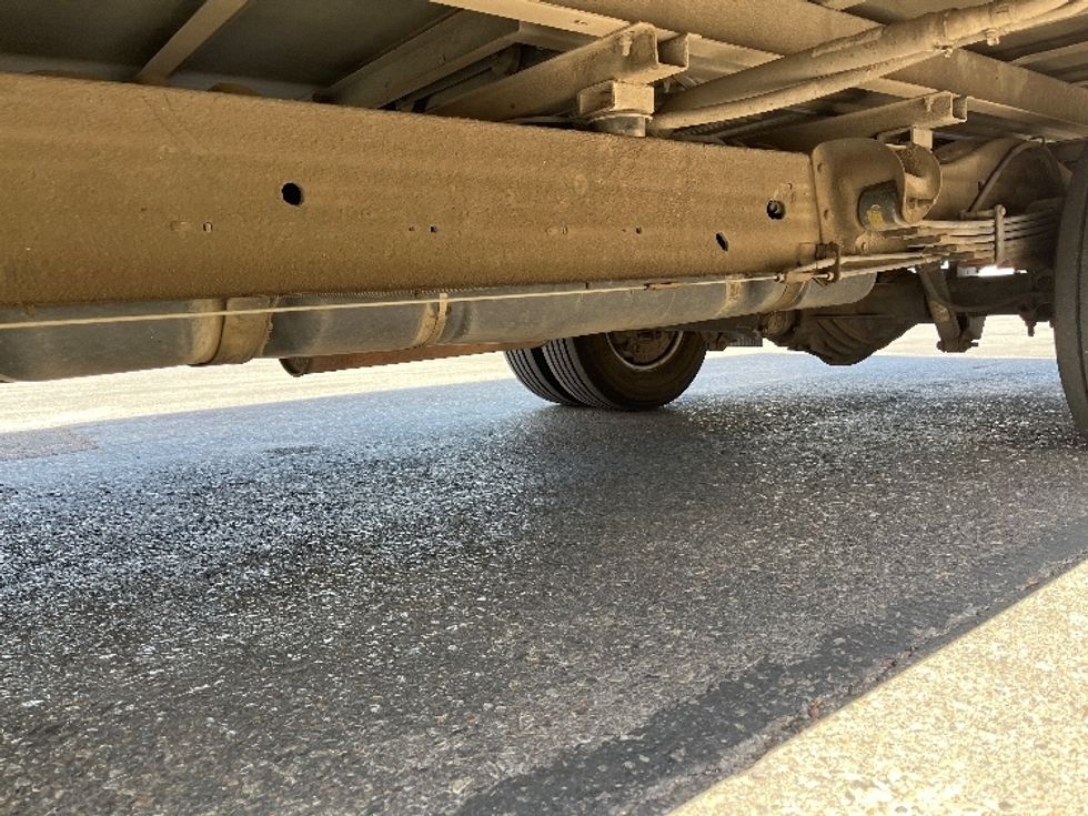 Light Duty Box Truck-Light and Medium Duty Trucks-GMC-2021-Savana G33903-Albuquerque-NM-98,023\n\t\tmiles-$ 27,250 - Image 5