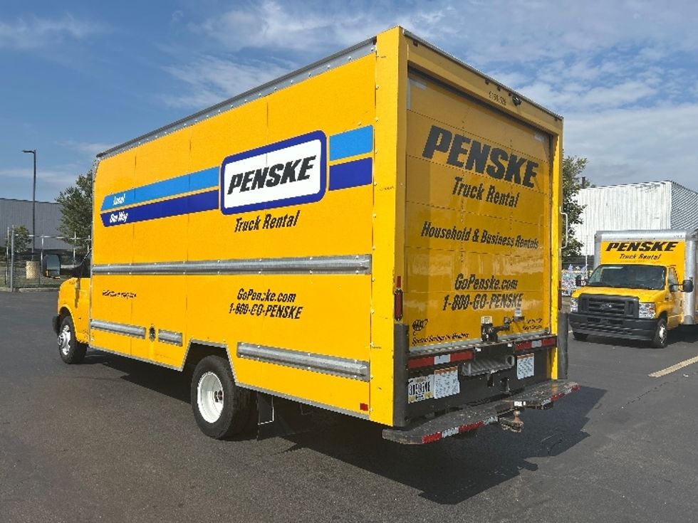 Light Duty Box Truck-Light and Medium Duty Trucks-GMC-2021-Savana G33903-Alexandria-VA-104,841\n\t\tmiles-$ 25,000 - Image 5