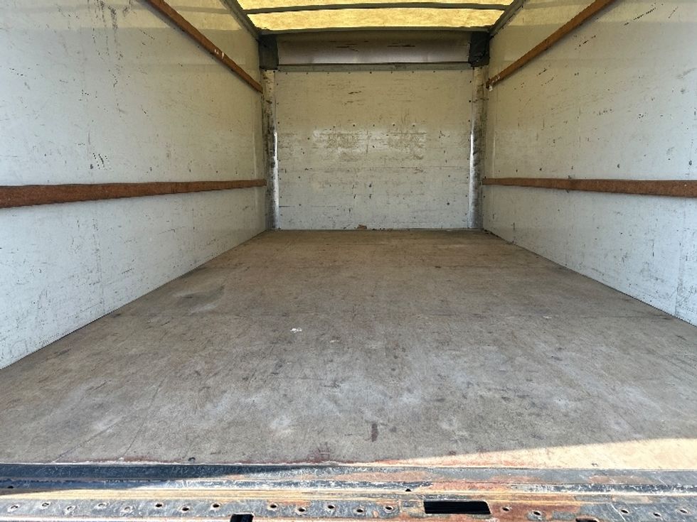 Light Duty Box Truck-Light and Medium Duty Trucks-GMC-2021-Savana G33903-Alexandria-VA-104,841\n\t\tmiles-$ 25,000 - Image 9