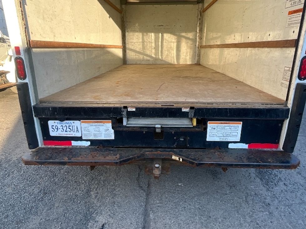 Light Duty Box Truck-Light and Medium Duty Trucks-GMC-2021-Savana G33903-Alexandria-VA-71,489\n\t\tmiles-$ 34,500 - Image 10