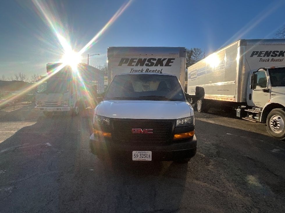 Light Duty Box Truck-Light and Medium Duty Trucks-GMC-2021-Savana G33903-Alexandria-VA-71,489\n\t\tmiles-$ 34,500 - Image 2