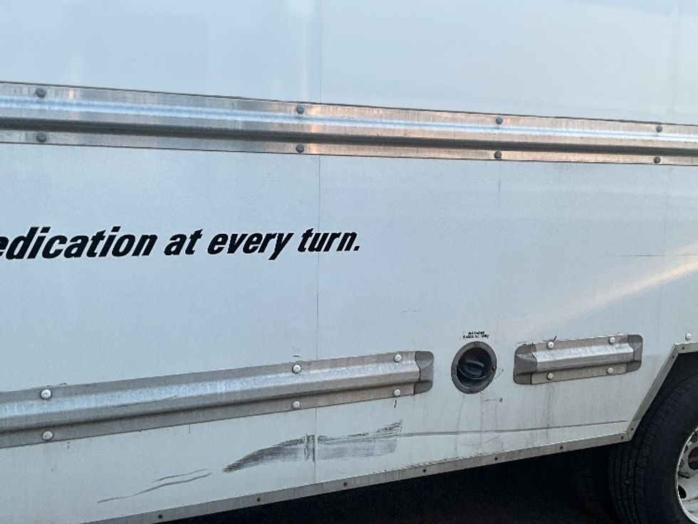 Light Duty Box Truck-Light and Medium Duty Trucks-GMC-2021-Savana G33903-Alexandria-VA-71,489\n\t\tmiles-$ 34,500 - Image 25