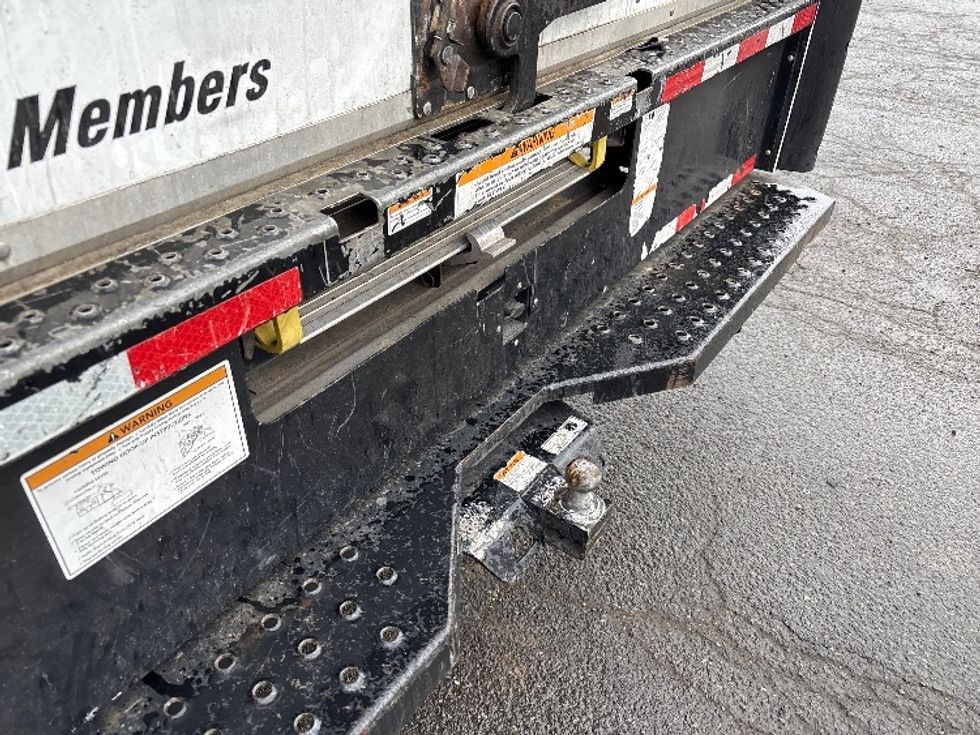 Light Duty Box Truck-Light and Medium Duty Trucks-GMC-2021-Savana G33903-Alexandria-VA-87,418\n\t\tmiles-$ 30,000 - Image 25