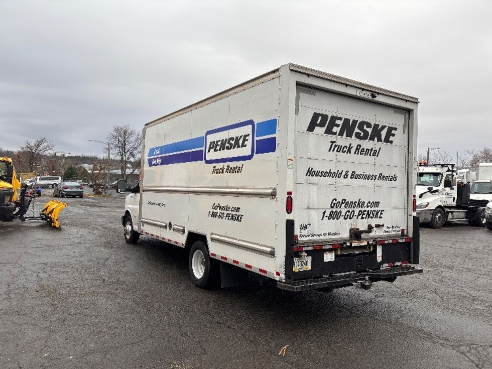 Light Duty Box Truck-Light and Medium Duty Trucks-GMC-2021-Savana G33903-Alexandria-VA-87,418\n\t\tmiles-$ 30,000 - Image 6