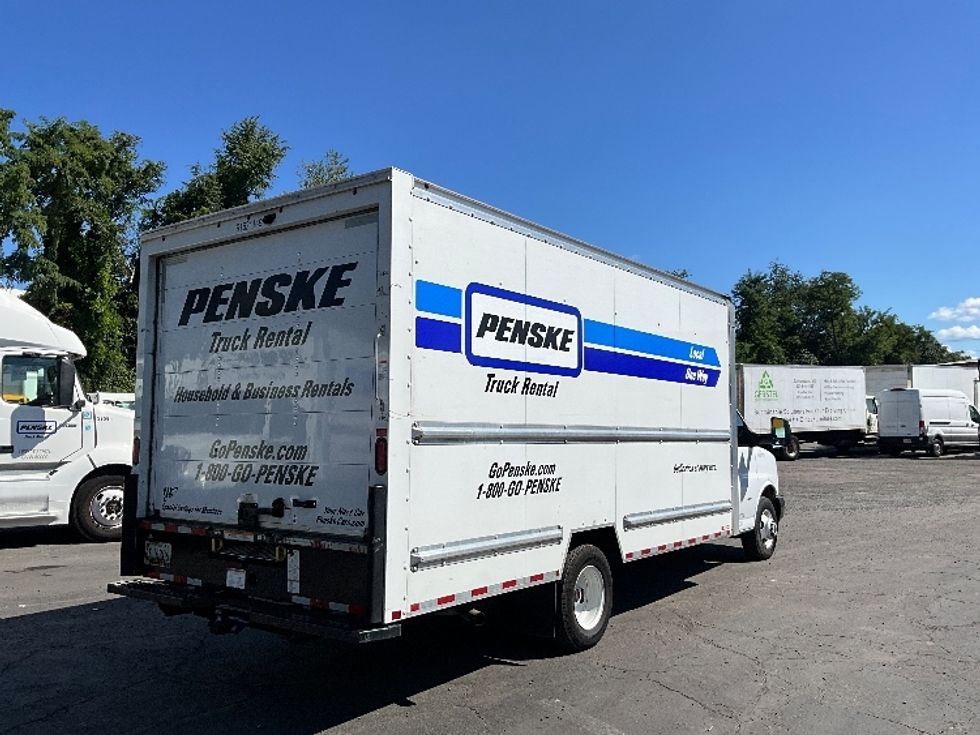 Light Duty Box Truck-Light and Medium Duty Trucks-GMC-2021-Savana G33903-Alexandria-VA-89,272\n\t\tmiles-$ 29,750 - Image 12