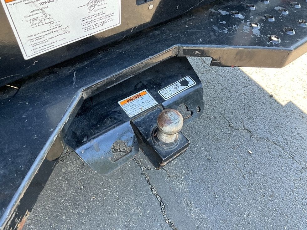 Light Duty Box Truck-Light and Medium Duty Trucks-GMC-2021-Savana G33903-Alexandria-VA-89,272\n\t\tmiles-$ 29,750 - Image 24