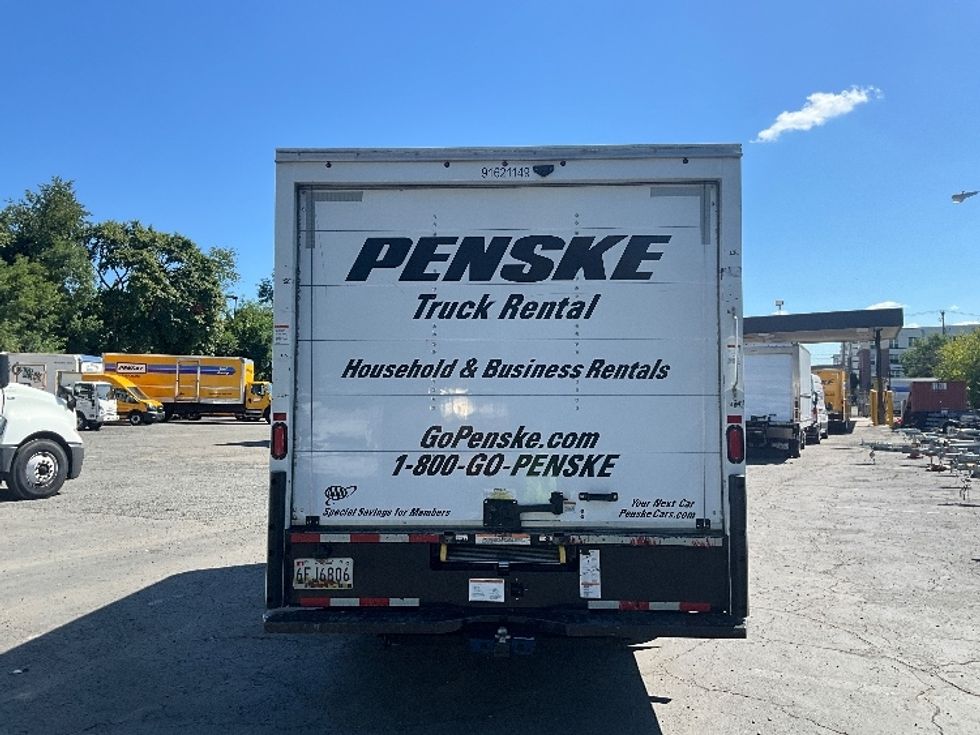 Light Duty Box Truck-Light and Medium Duty Trucks-GMC-2021-Savana G33903-Alexandria-VA-89,272\n\t\tmiles-$ 29,750 - Image 6