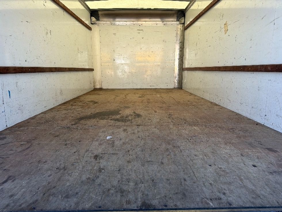 Light Duty Box Truck-Light and Medium Duty Trucks-GMC-2021-Savana G33903-Alexandria-VA-91,873\n\t\tmiles-$ 26,500 - Image 10