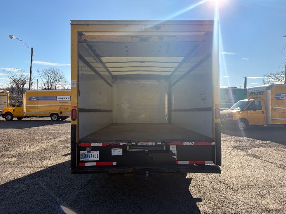 Light Duty Box Truck-Light and Medium Duty Trucks-GMC-2021-Savana G33903-Alexandria-VA-91,873\n\t\tmiles-$ 26,500 - Image 8