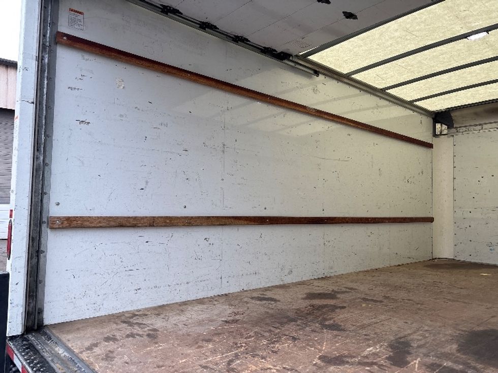 Light Duty Box Truck-Light and Medium Duty Trucks-GMC-2021-Savana G33903-Alexandria-VA-95,472\n\t\tmiles-$ 29,000 - Image 11