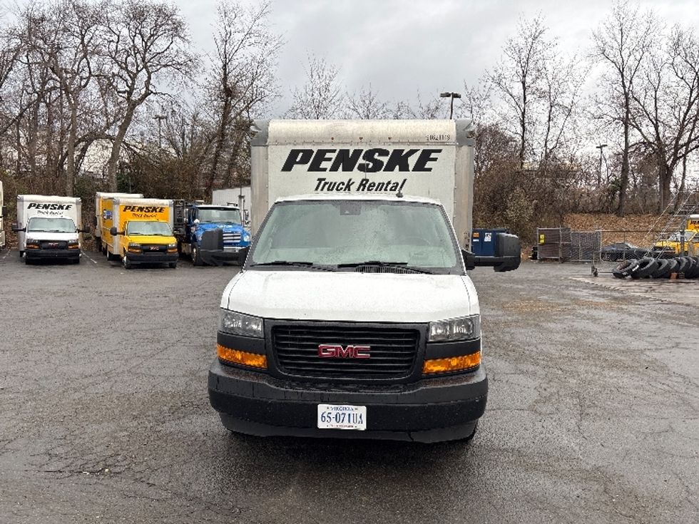 Light Duty Box Truck-Light and Medium Duty Trucks-GMC-2021-Savana G33903-Alexandria-VA-95,472\n\t\tmiles-$ 29,000 - Image 2