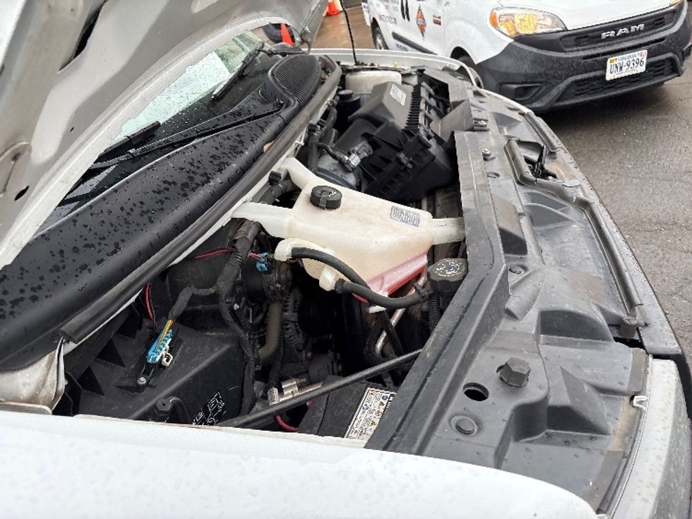 Light Duty Box Truck-Light and Medium Duty Trucks-GMC-2021-Savana G33903-Alexandria-VA-95,472\n\t\tmiles-$ 29,000 - Image 23