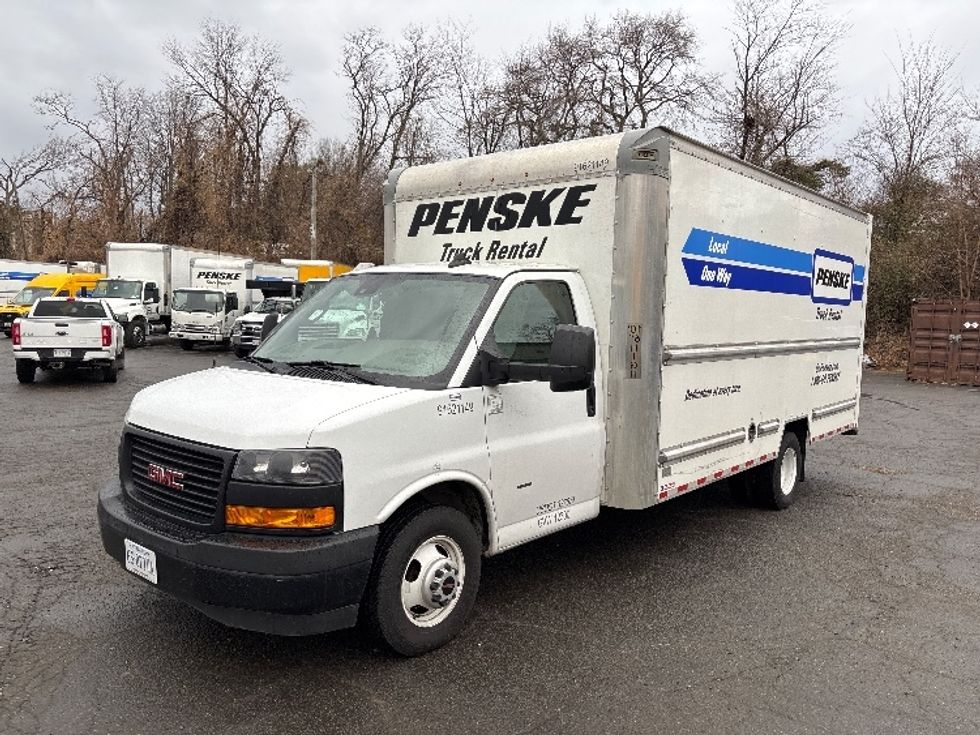 Light Duty Box Truck-Light and Medium Duty Trucks-GMC-2021-Savana G33903-Alexandria-VA-95,472\n\t\tmiles-$ 29,000 - Image 3