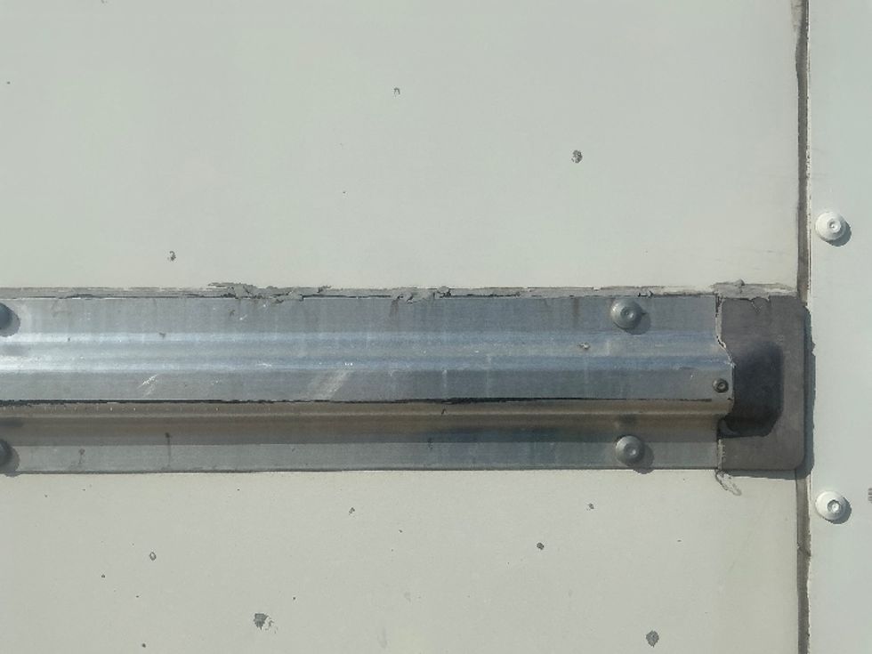 Light Duty Box Truck-Light and Medium Duty Trucks-GMC-2021-Savana G33903-Allen Park-MI-122,745\n\t\tmiles-$ 27,250 - Image 25