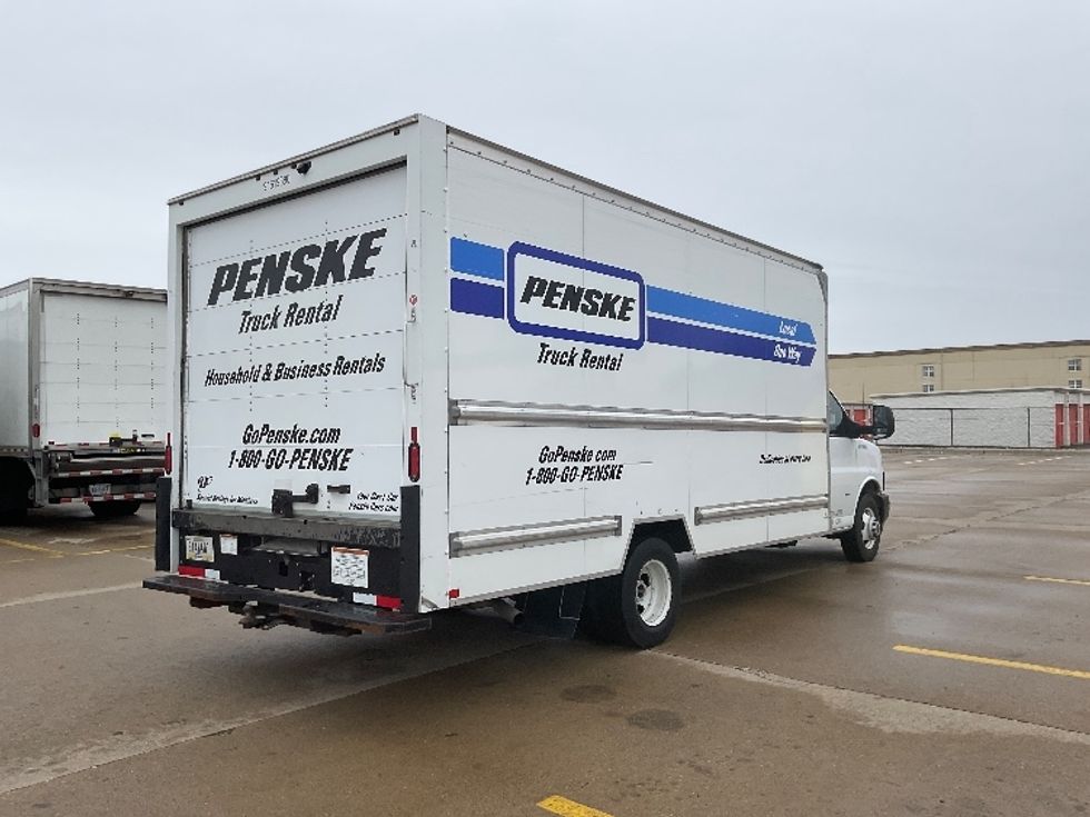Light Duty Box Truck-Light and Medium Duty Trucks-GMC-2021-Savana G33903-Allen Park-MI-93,099\n\t\tmiles-$ 28,000 - Image 12