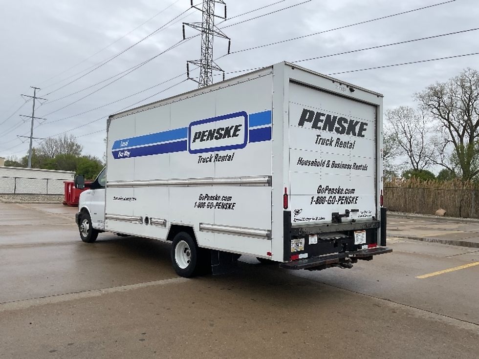 Light Duty Box Truck-Light and Medium Duty Trucks-GMC-2021-Savana G33903-Allen Park-MI-93,099\n\t\tmiles-$ 28,000 - Image 5