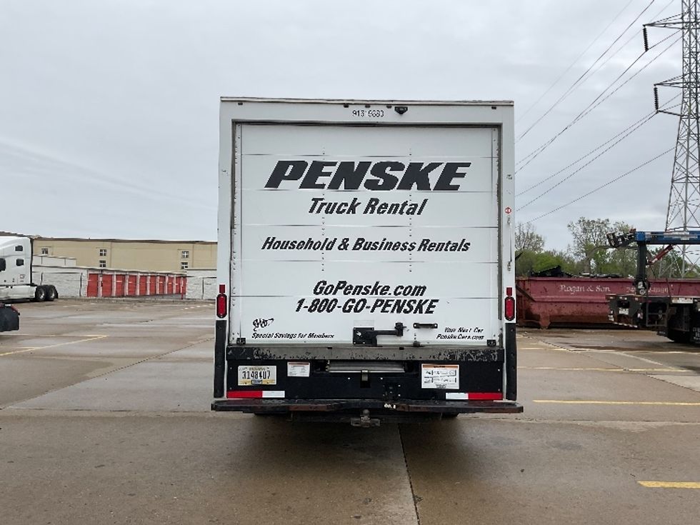 Light Duty Box Truck-Light and Medium Duty Trucks-GMC-2021-Savana G33903-Allen Park-MI-93,099\n\t\tmiles-$ 28,000 - Image 6
