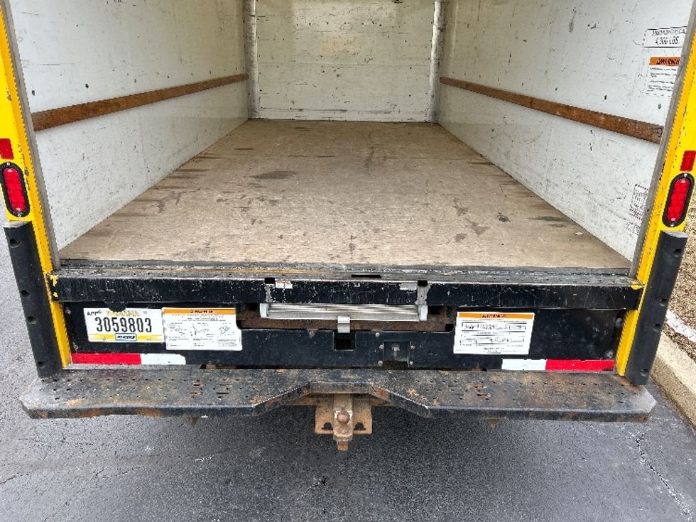 Light Duty Box Truck-Light and Medium Duty Trucks-GMC-2021-Savana G33903-Allentown-PA-102,734\n\t\tmiles-$ 25,500 - Image 10