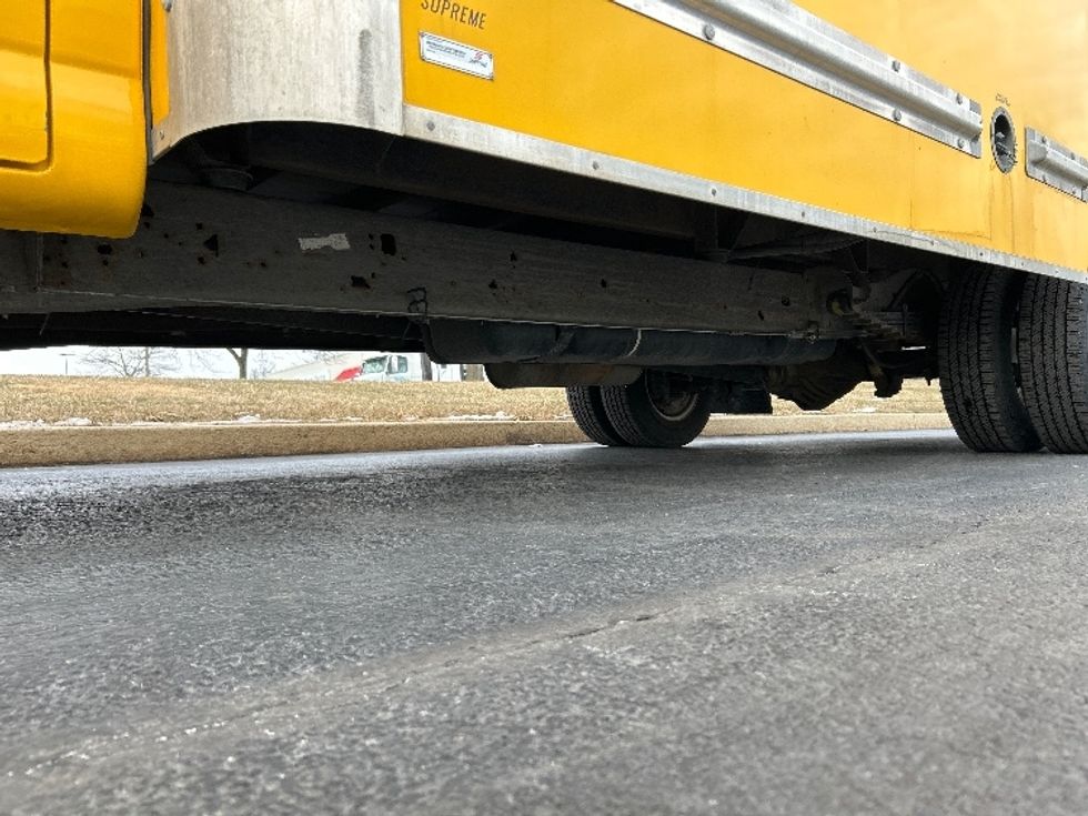 Light Duty Box Truck-Light and Medium Duty Trucks-GMC-2021-Savana G33903-Allentown-PA-102,734\n\t\tmiles-$ 25,500 - Image 5