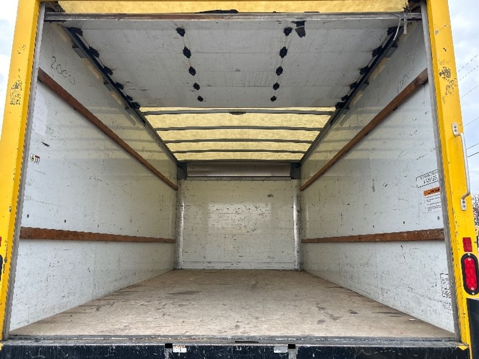 Light Duty Box Truck-Light and Medium Duty Trucks-GMC-2021-Savana G33903-Allentown-PA-102,734\n\t\tmiles-$ 25,500 - Image 8