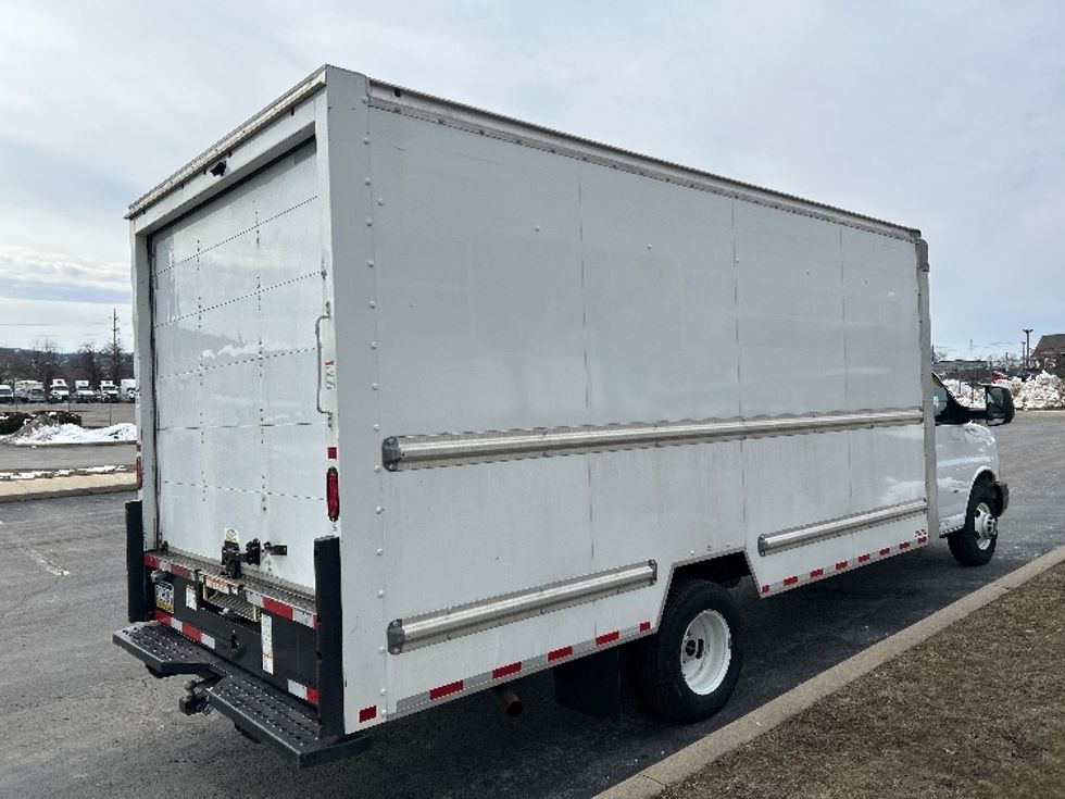 Light Duty Box Truck-Light and Medium Duty Trucks-GMC-2021-Savana G33903-Allentown-PA-51,812\n\t\tmiles-$ 33,750 - Image 13