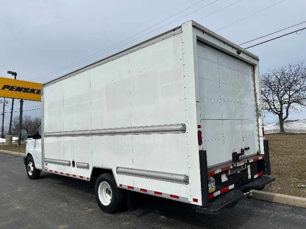 Light Duty Box Truck-Light and Medium Duty Trucks-GMC-2021-Savana G33903-Allentown-PA-51,812\n\t\tmiles-$ 33,750 - Image 6
