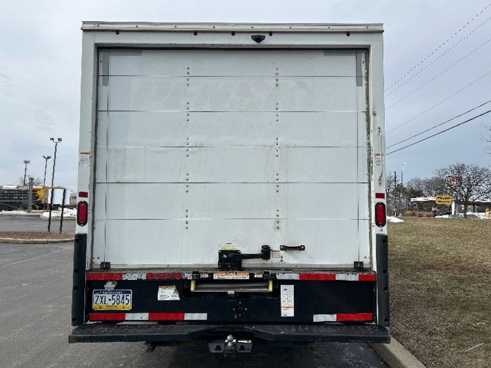 Light Duty Box Truck-Light and Medium Duty Trucks-GMC-2021-Savana G33903-Allentown-PA-51,812\n\t\tmiles-$ 33,750 - Image 7