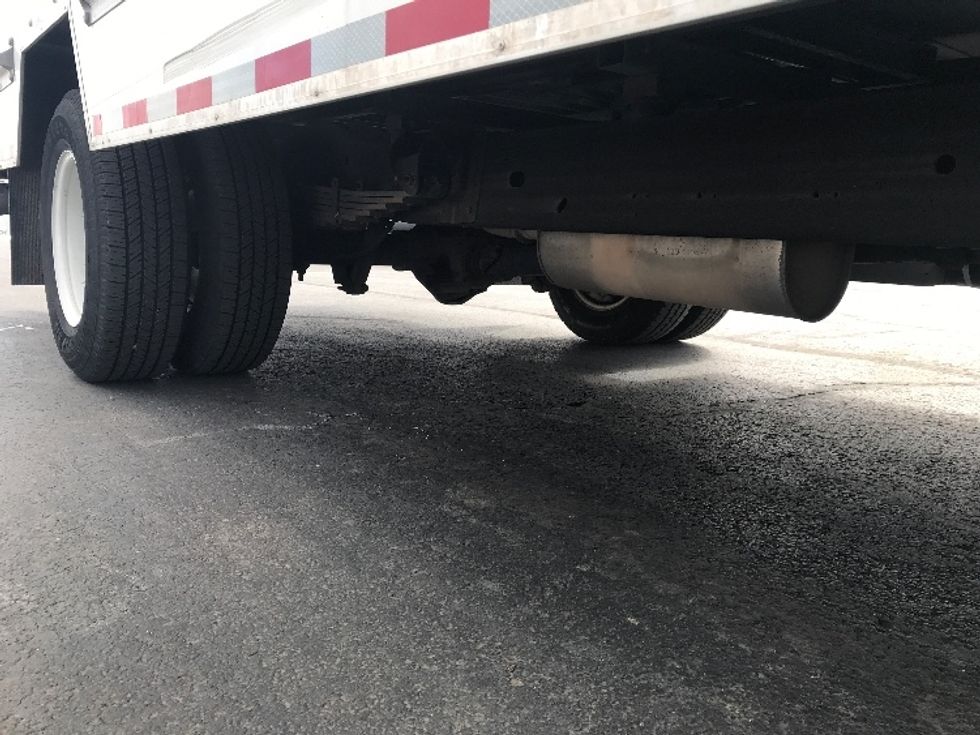 Light Duty Box Truck-Light and Medium Duty Trucks-GMC-2021-Savana G33903-Allentown-PA-64,421\n\t\tmiles-$ 32,500 - Image 14