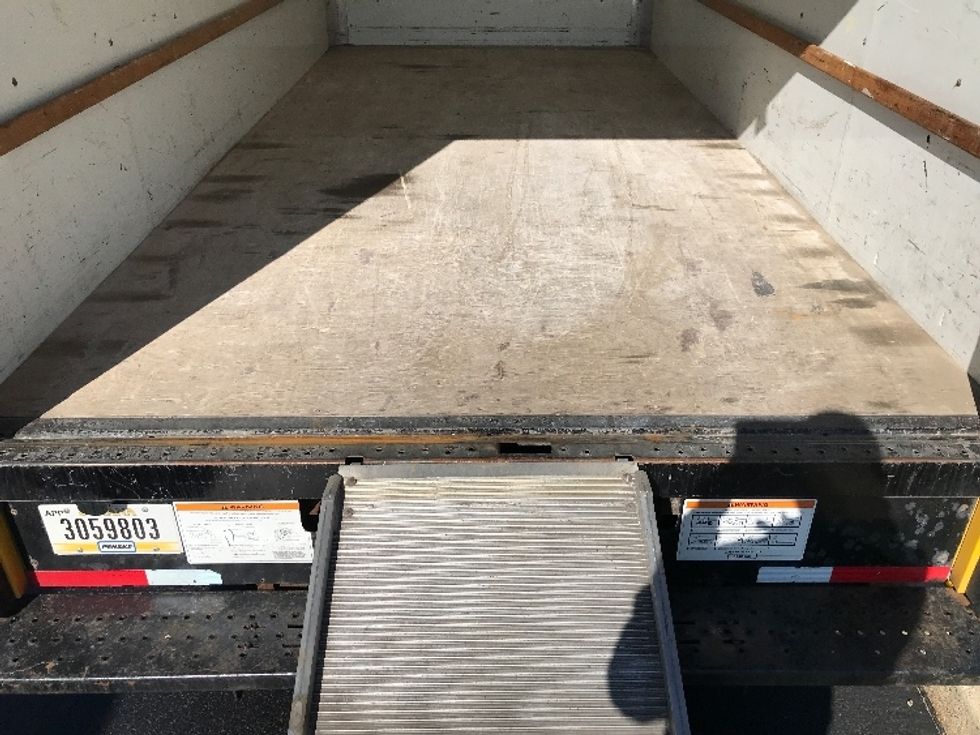 Light Duty Box Truck-Light and Medium Duty Trucks-GMC-2021-Savana G33903-Allentown-PA-91,918\n\t\tmiles-$ 26,250 - Image 10