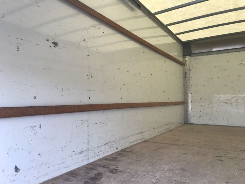 Light Duty Box Truck-Light and Medium Duty Trucks-GMC-2021-Savana G33903-Allentown-PA-99,046\n\t\tmiles-$ 25,750 - Image 11