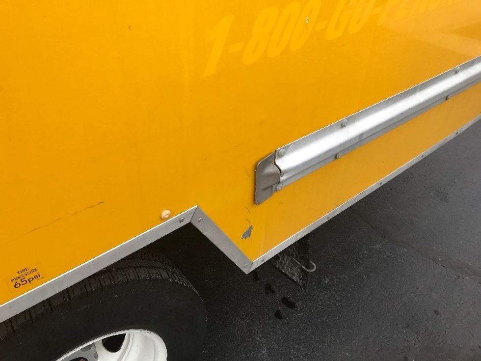 Light Duty Box Truck-Light and Medium Duty Trucks-GMC-2021-Savana G33903-Allentown-PA-99,046\n\t\tmiles-$ 25,750 - Image 26